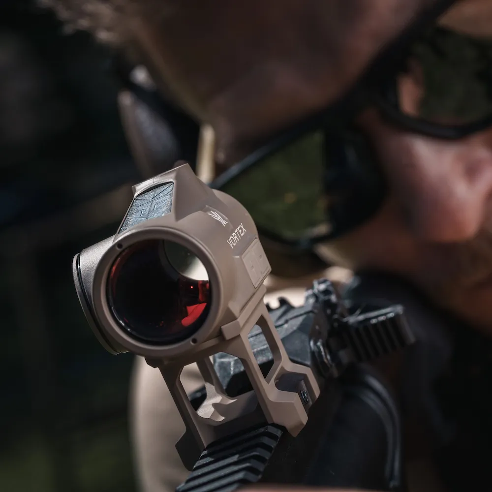 Kolimator Vortex Crossfire II Solar Red Dot Tan z czerwoną plamką 2 MOA